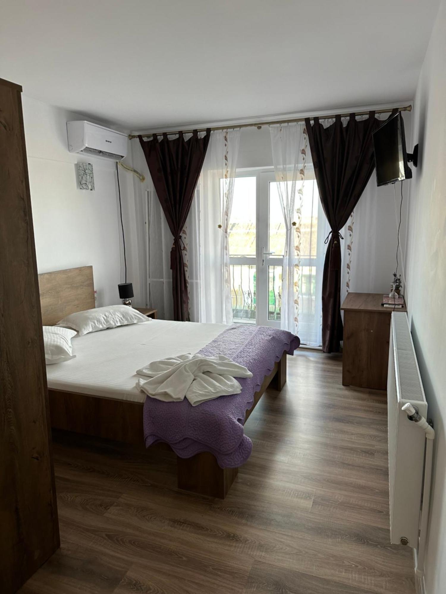 Hotel Agropensiuea Casa Uncu Murighiol Exteriér fotografie